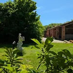 Ferme Pedagogique Bordeneuve Castanet-Tolosan