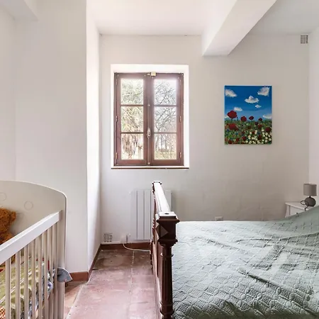 Holiday home Ferme Pedagogique Bordeneuve *